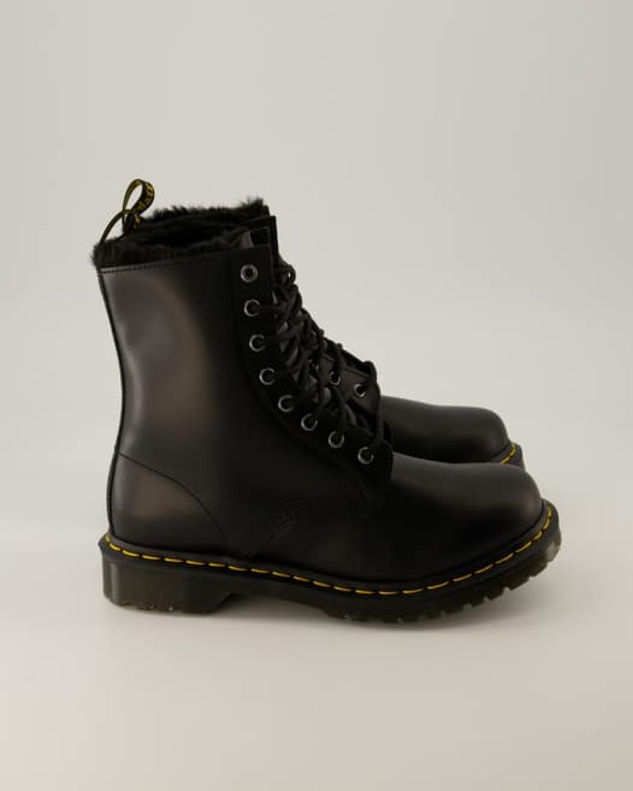 Damen Dr. Martens Stiefel | 1460 Serena